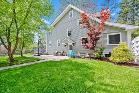 Exterior - 2136 E Sprague Rd, Broadview Heights, OH 44147 photo 3 of 11