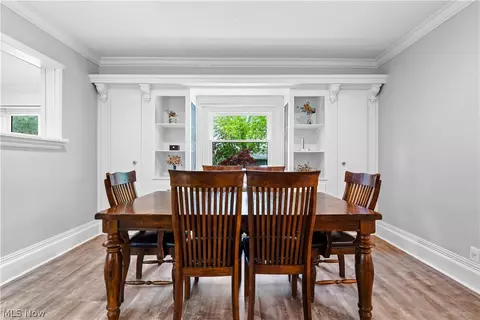 Dining - 2136 E Sprague Rd, Broadview Heights, OH 44147 photo 1 of 1