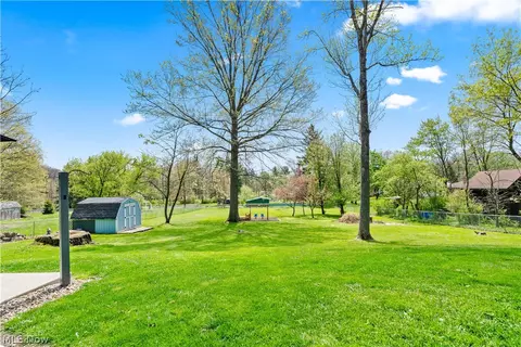 Exterior - 2136 E Sprague Rd, Broadview Heights, OH 44147 photo 8 of 11