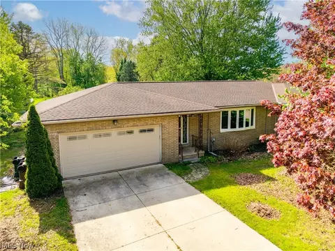 44675 Middle Ridge Rd, Amherst, OH 44001