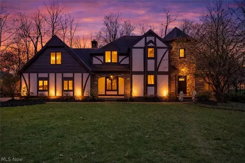 9466 Beryl St NW, Massillon, OH 44646