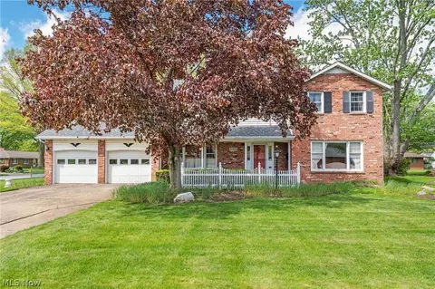 25924 Melibee Dr, Westlake, OH 44145