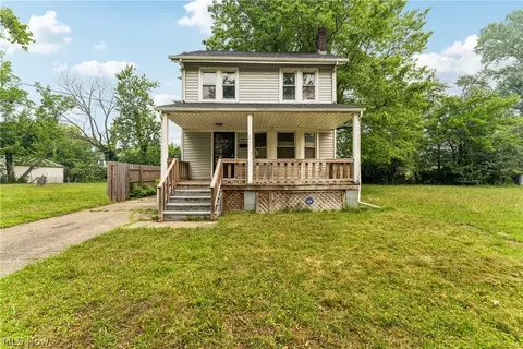 13405 Kuhlman Ave, Cleveland, OH 44110