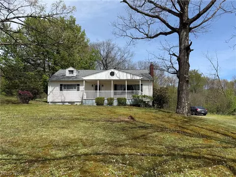 43184 Osbourne Rd, Wellsville, OH 43968