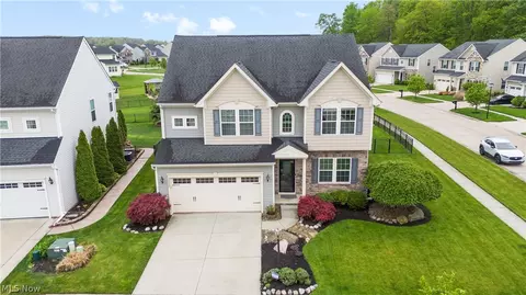 36127 Harbor Dr, North Ridgeville, OH 44039