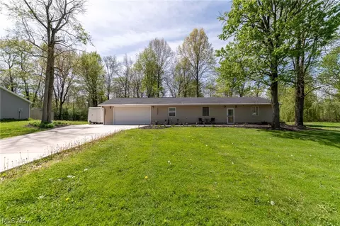 435 Park Ave, Poland, OH 44514
