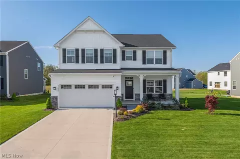 23427 Daisey Dr, Columbia Station, OH 44028