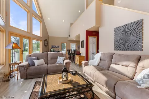 Living - 103 Random Rd, Minerva, OH 44657 photo 1 of 5