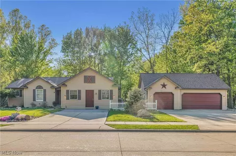 7468 Dyke Ave, North Ridgeville, OH 44039