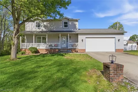 Exterior - 313 Glenview Ave, Dover, OH 44622 photo 5 of 10