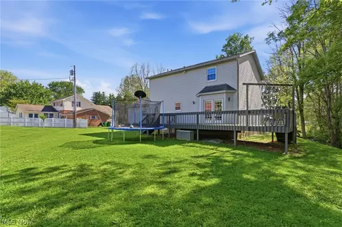 Exterior - 313 Glenview Ave, Dover, OH 44622 photo 10 of 10