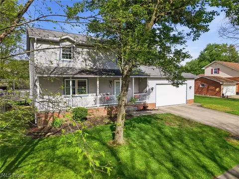 Exterior - 313 Glenview Ave, Dover, OH 44622 photo 4 of 10