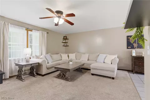 Living - 313 Glenview Ave, Dover, OH 44622 photo 2 of 2