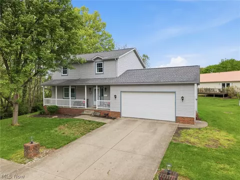 Exterior - 313 Glenview Ave, Dover, OH 44622 photo 3 of 10