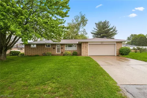 462 Ford St NW, Massillon, OH 44647