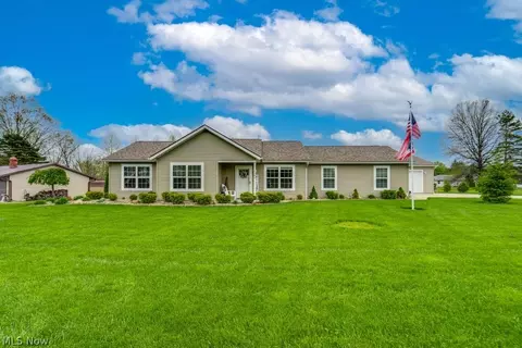 3283 Acuminata Dr, West Salem, OH 44287