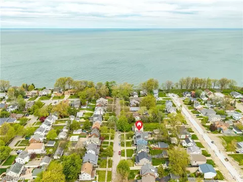View/Area - 45 E 219th St, Euclid, OH 44123 photo 2 of 4