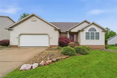 2291 Salem St NW, Uniontown, OH 44685