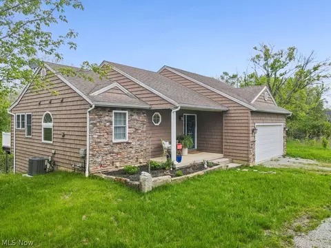 Exterior - 14002 Diagonal Rd, Lagrange, OH 44050 photo 5 of 5