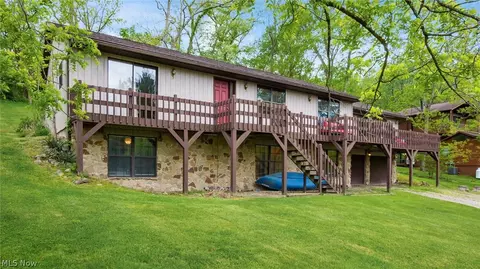 353 Bass Ln, Senecaville, OH 43780