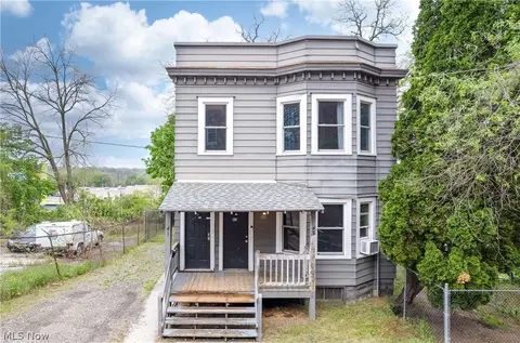 41-43 S Bates St, Akron, OH 44303