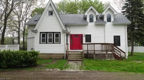 783 Dover Ctr, Westlake, OH 44145