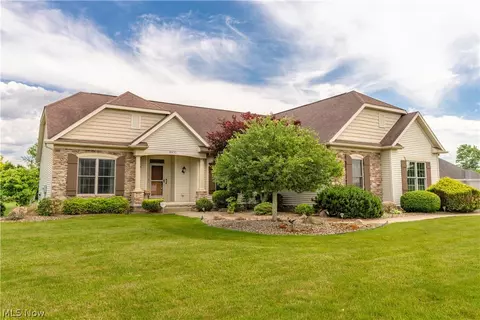 8500 Sandbridge St NW, Massillon, OH 44646