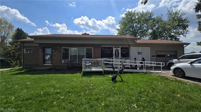 855 E College St, Alliance, OH 44601