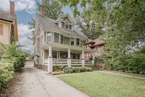 10906 Ashbury Ave, Cleveland, OH 44106
