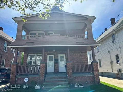 944 Evangeline Rd, Cleveland, OH 44110
