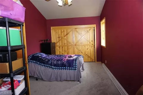 Bedroom - 4173 S Ridge Rd E, Geneva, OH 44041 photo 5 of 6