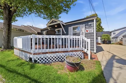5187 Old Lake Rd, Geneva, OH 44041