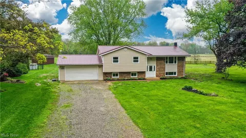 9564 Wolf Rd, Windham, OH 44288