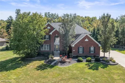 6585 Dorset Ln, Solon, OH 44139