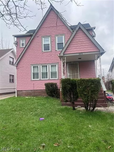 3872 E 154th St, Cleveland, OH 44128