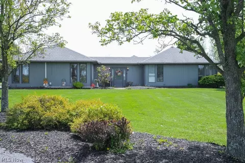 4199 W Middletown Rd, Canfield, OH 44406