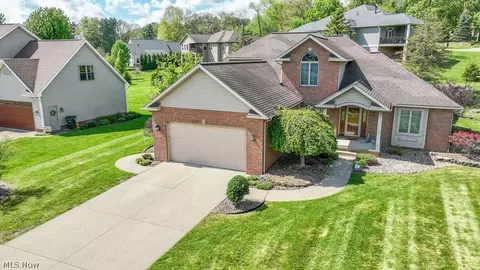 113 Howard Dr, Dover, OH 44622