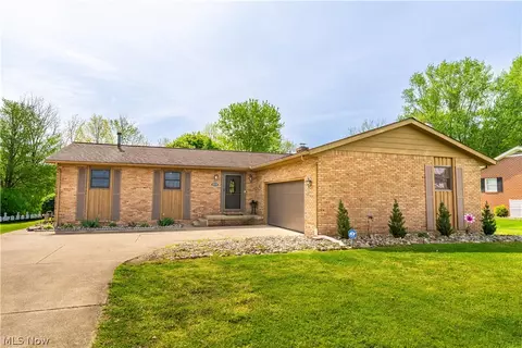12201 Sherman Church Rd NE, Bolivar, OH 44612