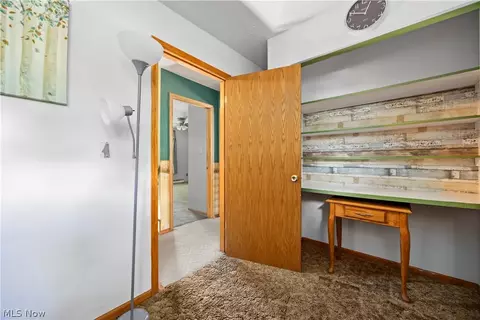 Entry Way - 8510 Murray Ridge Rd, Elyria, OH 44035 photo 3 of 3
