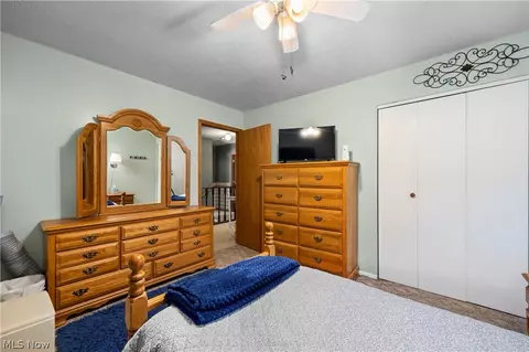 Bedroom - 8510 Murray Ridge Rd, Elyria, OH 44035 photo 6 of 8