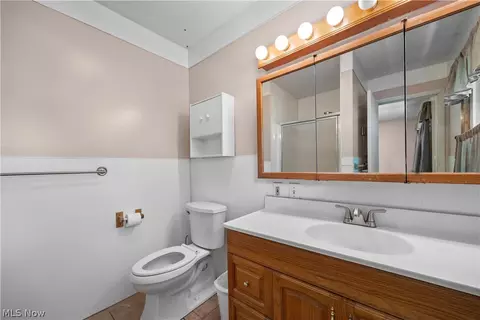Bath - 8510 Murray Ridge Rd, Elyria, OH 44035 photo 4 of 4