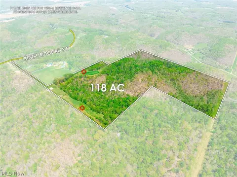 6268 Kings Ridge Rd, Newcomerstown, OH 43832