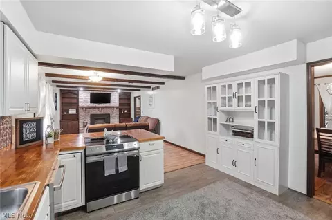 Kitchen - 1455 Riverview Dr, Lima, OH 45805 photo 5 of 5
