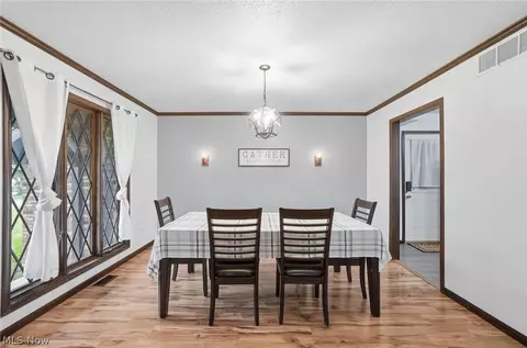 Dining - 1455 Riverview Dr, Lima, OH 45805 photo 1 of 2