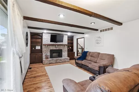 Living - 1455 Riverview Dr, Lima, OH 45805 photo 3 of 3