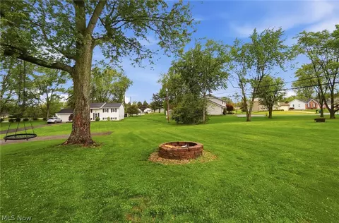 Exterior - 1455 Riverview Dr, Lima, OH 45805 photo 7 of 10