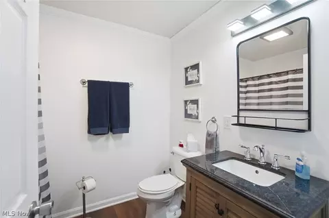 Bath - 1455 Riverview Dr, Lima, OH 45805 photo 3 of 4