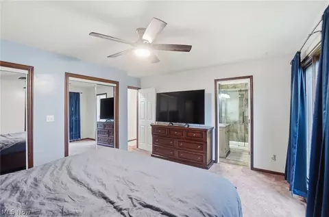 Bedroom - 1455 Riverview Dr, Lima, OH 45805 photo 3 of 11