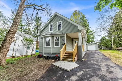 18155 Libby Rd, Maple Heights, OH 44137