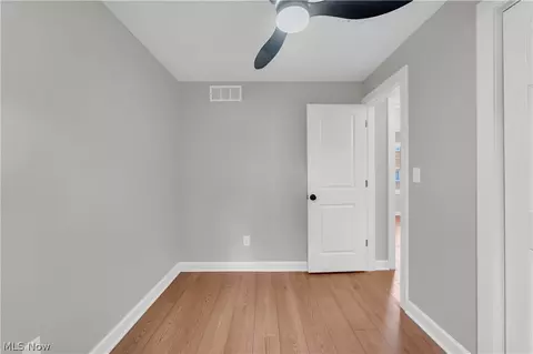 18155 Libby Rd, Maple Heights, OH 44137 photo 19